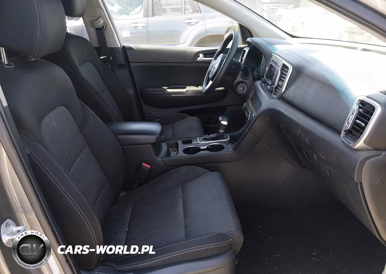 2019 Kia Sportage Lx VIN:KNDPM3AC2K7545818 - 5