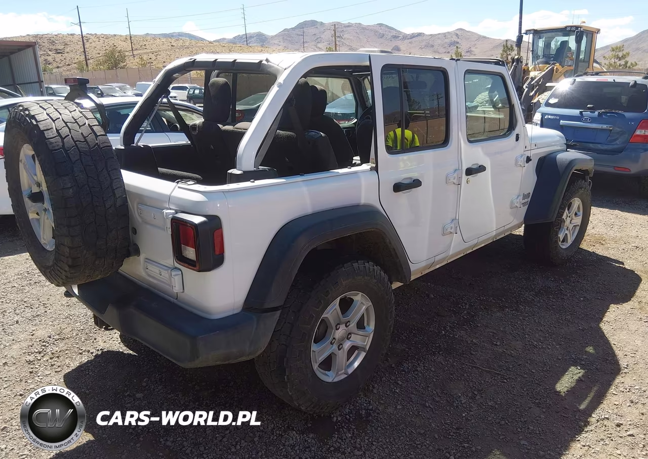 2020 Jeep Wrangler Unlimited Sport S 4X4 VIN:1C4HJXDN3LW127535 - 4