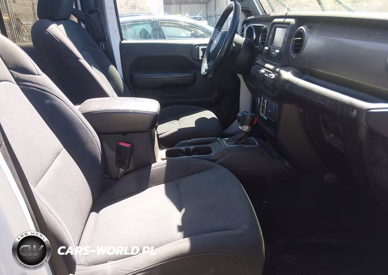 2020 Jeep Wrangler Unlimited Sport S 4X4 VIN:1C4HJXDN3LW127535 - 5