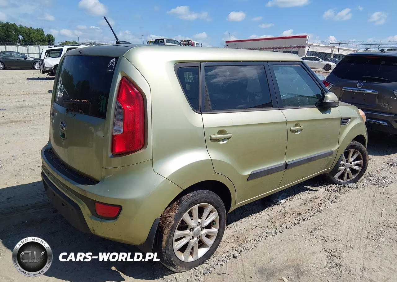 2013 Kia Soul + VIN:KNDJT2A61D7482159 - 4