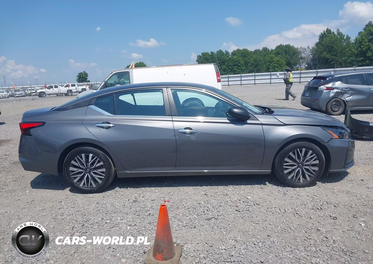 2025 Nissan Altima Sv Fwd VIN:1N4BL4DV4SN396099 - 14