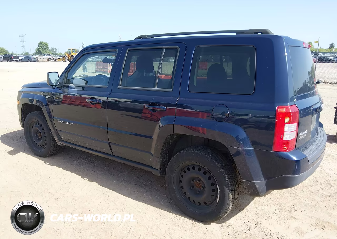 2015 Jeep Patriot Sport VIN:1C4NJRBB5FD366768 - 3