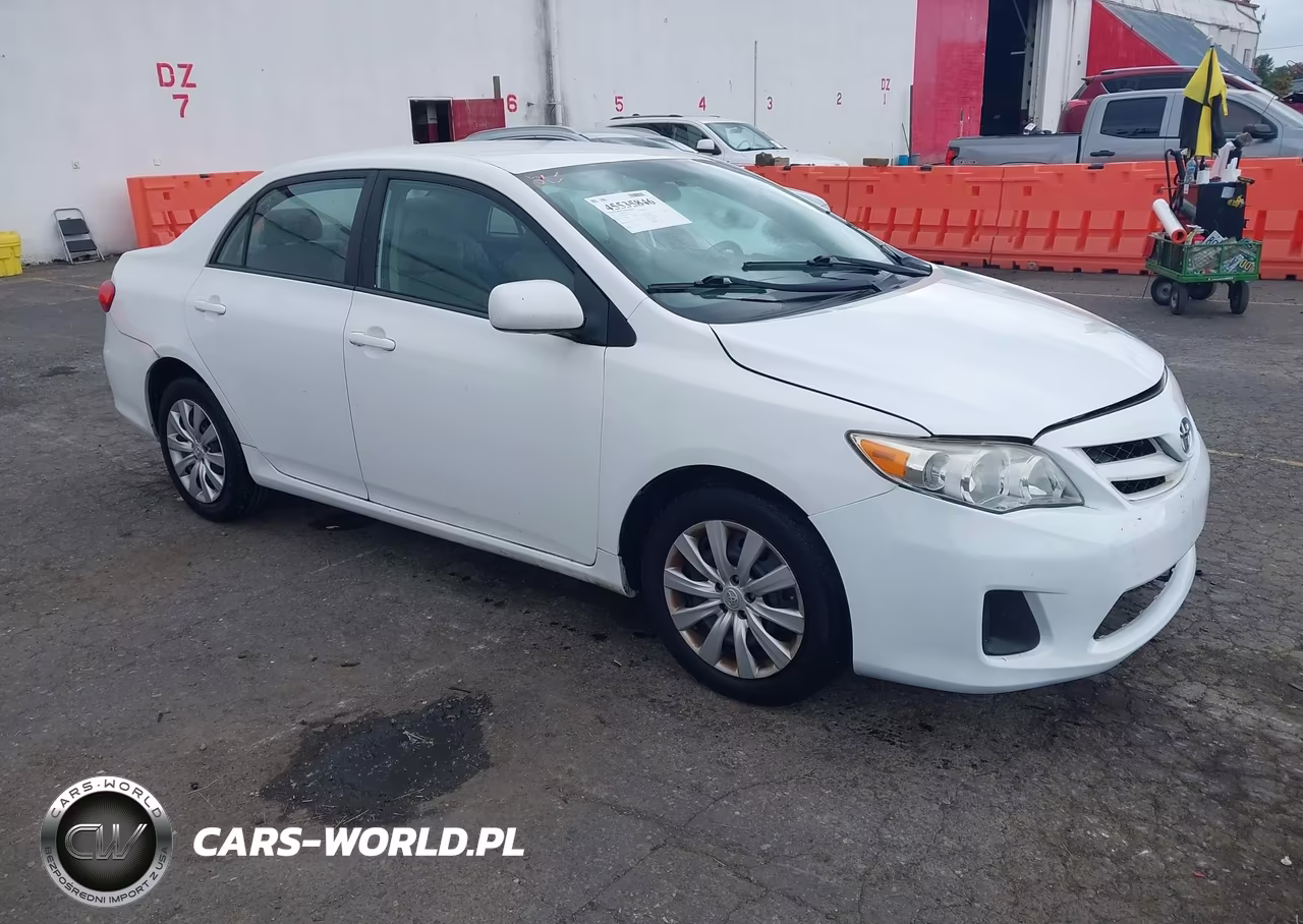 2012 Toyota Corolla Le – zdjęcie 1 z 16