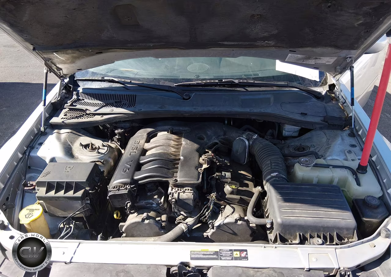 2005 Chrysler 300 Touring VIN:2C3JA53G25H138931 - 10