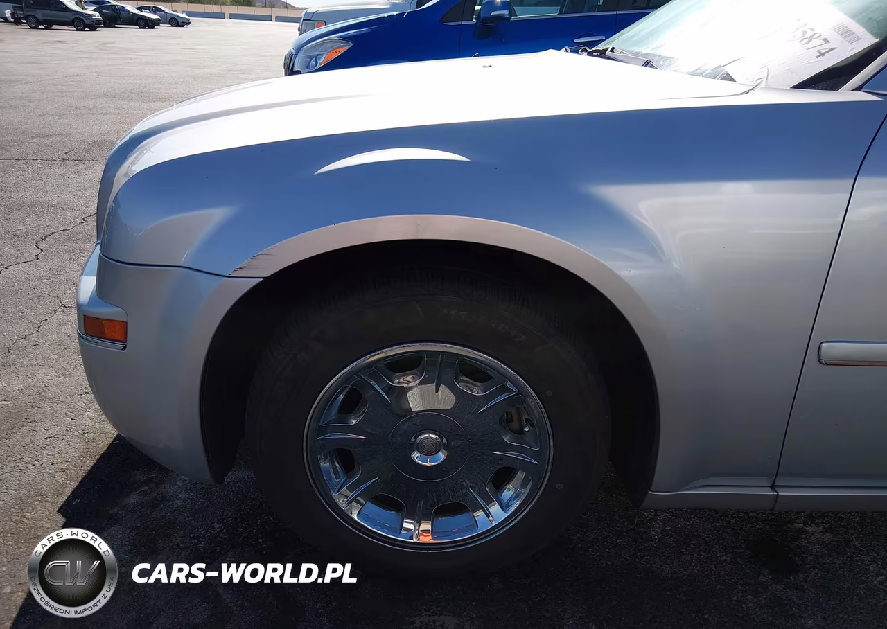 2005 Chrysler 300 Touring VIN:2C3JA53G25H138931 - 14