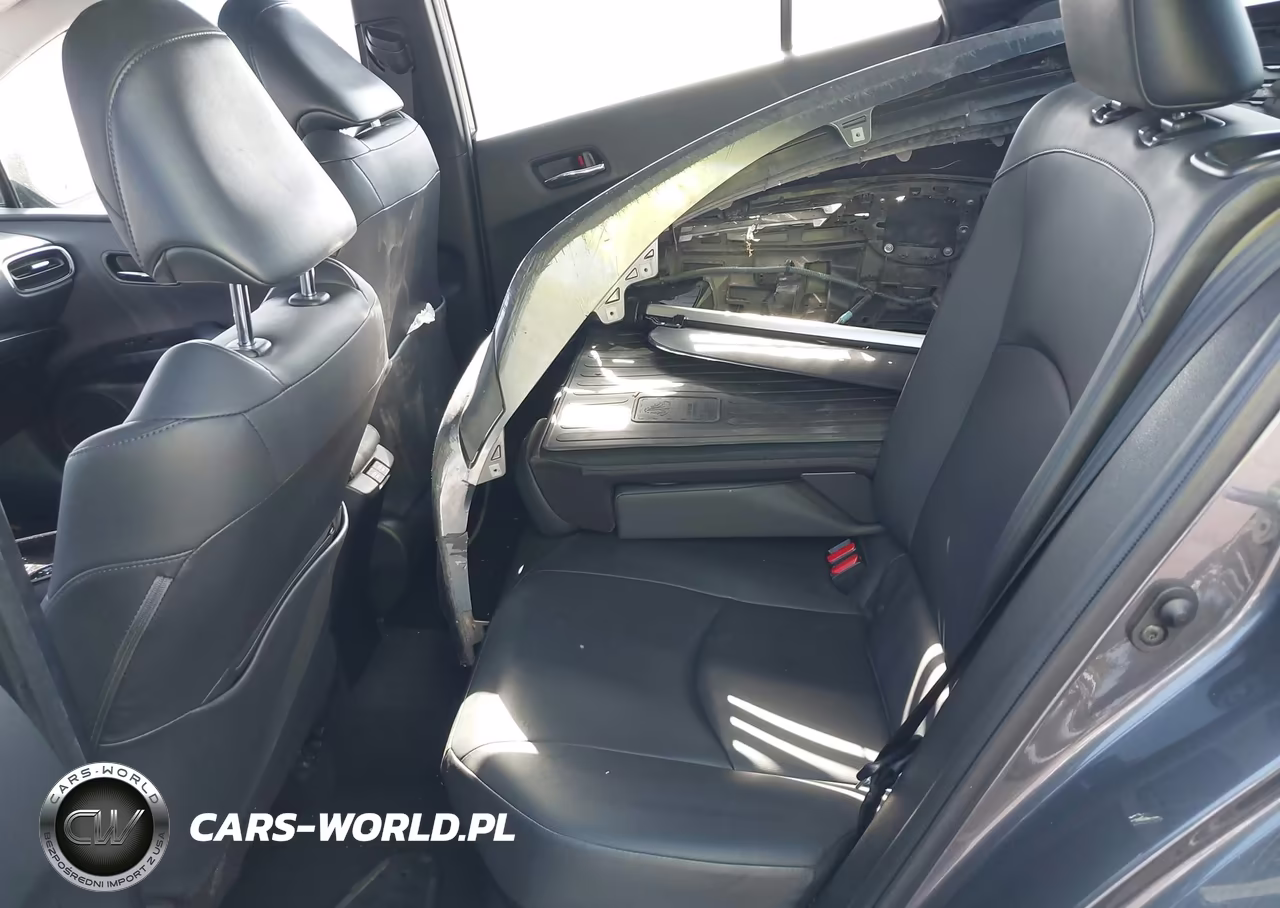 2020 Toyota Prius Xle VIN:JTDKARFU1L3117447 - 21