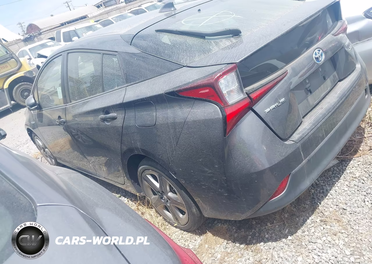 2020 Toyota Prius Xle VIN:JTDKARFU1L3117447 - 3