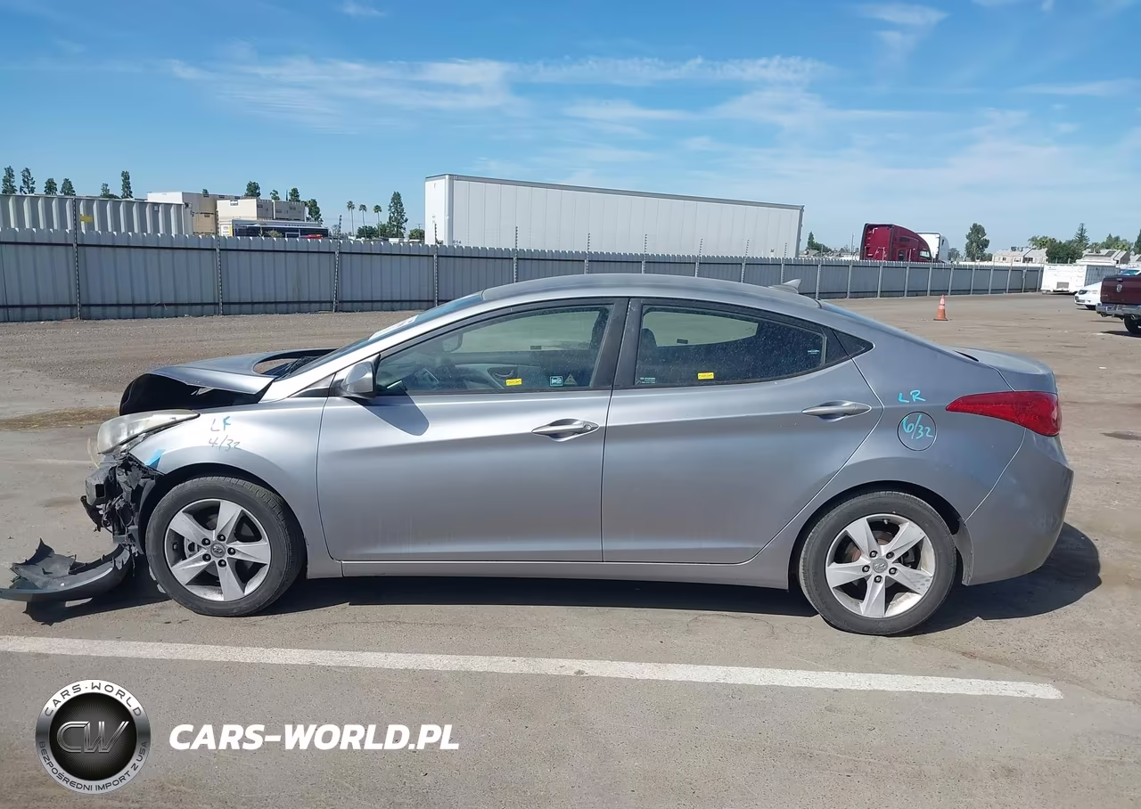 2013 Hyundai Elantra Gls VIN:KMHDH4AE7DU710051 - 15