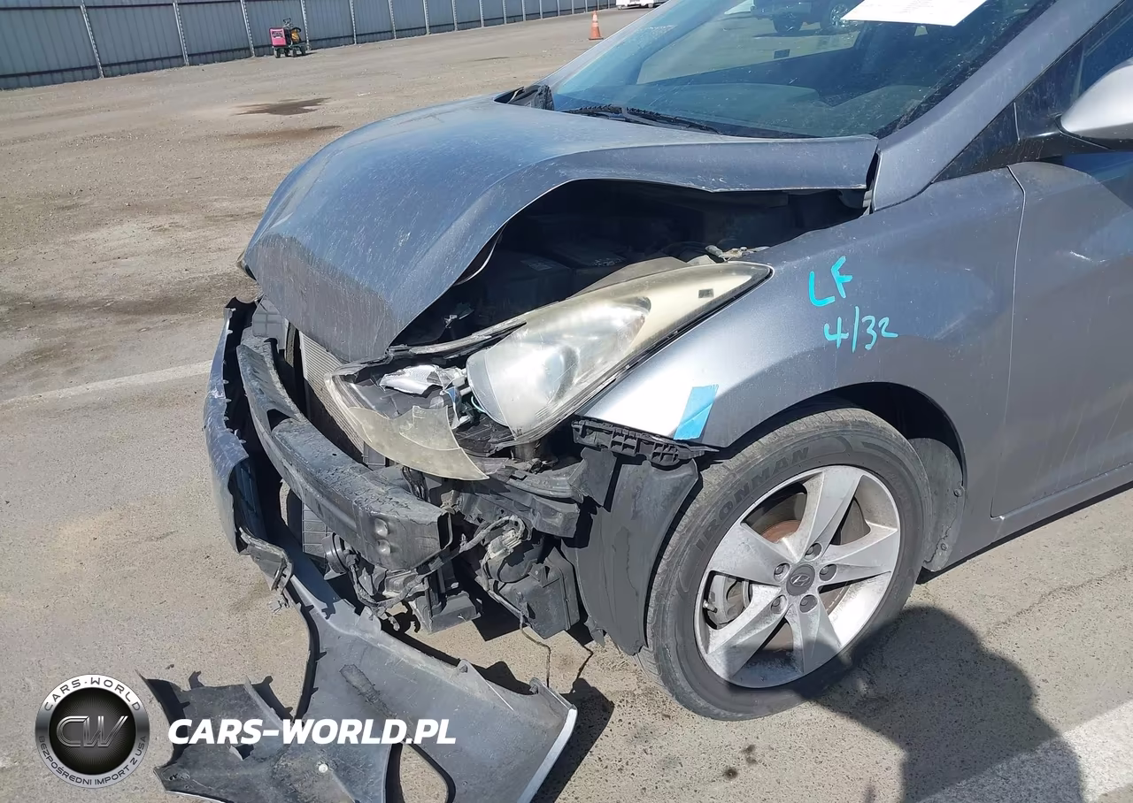 2013 Hyundai Elantra Gls VIN:KMHDH4AE7DU710051 - 18