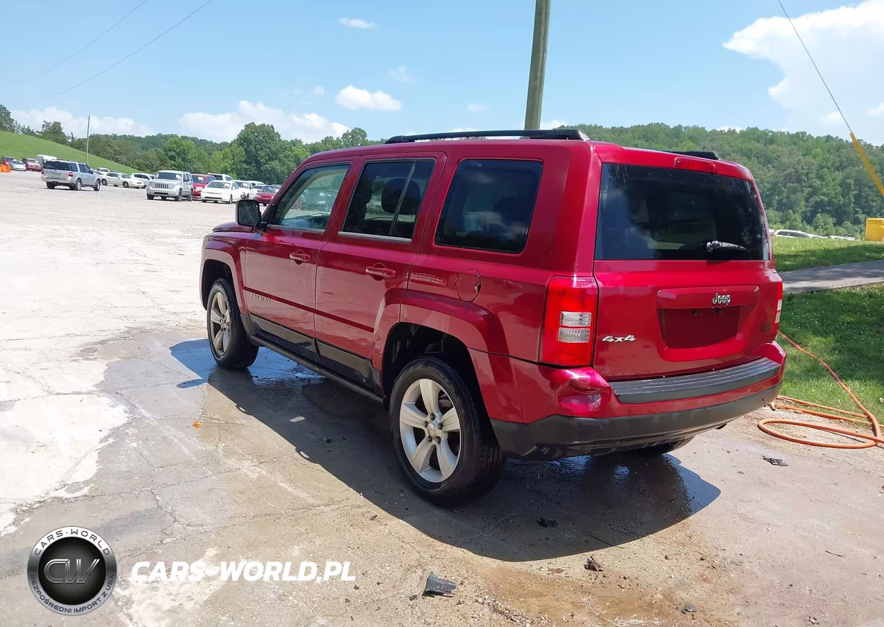 2012 Jeep Patriot Sport VIN:1C4NJRBB0CD608782 - 3