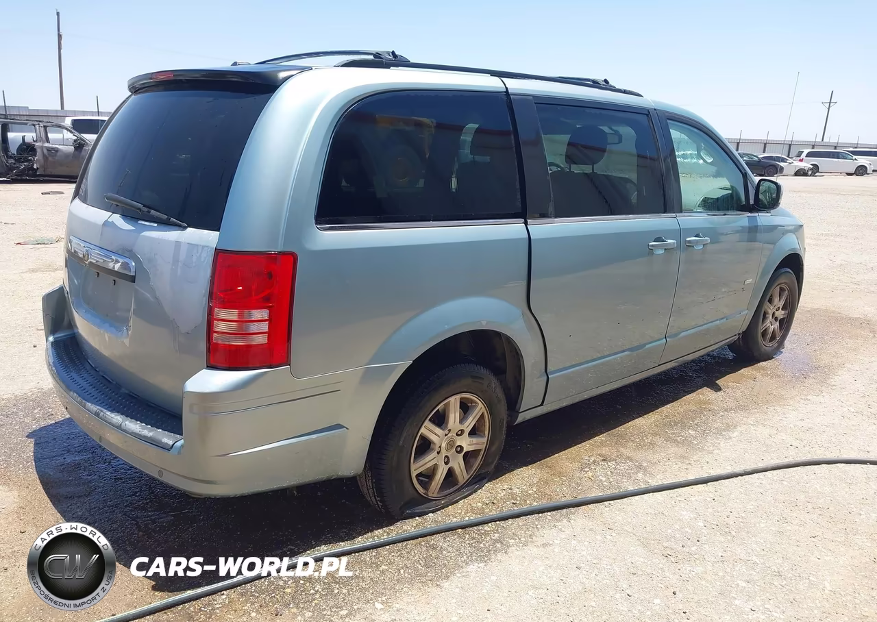 2008 Chrysler Town & Country Touring VIN:2A8HR54P98R699961 - 4