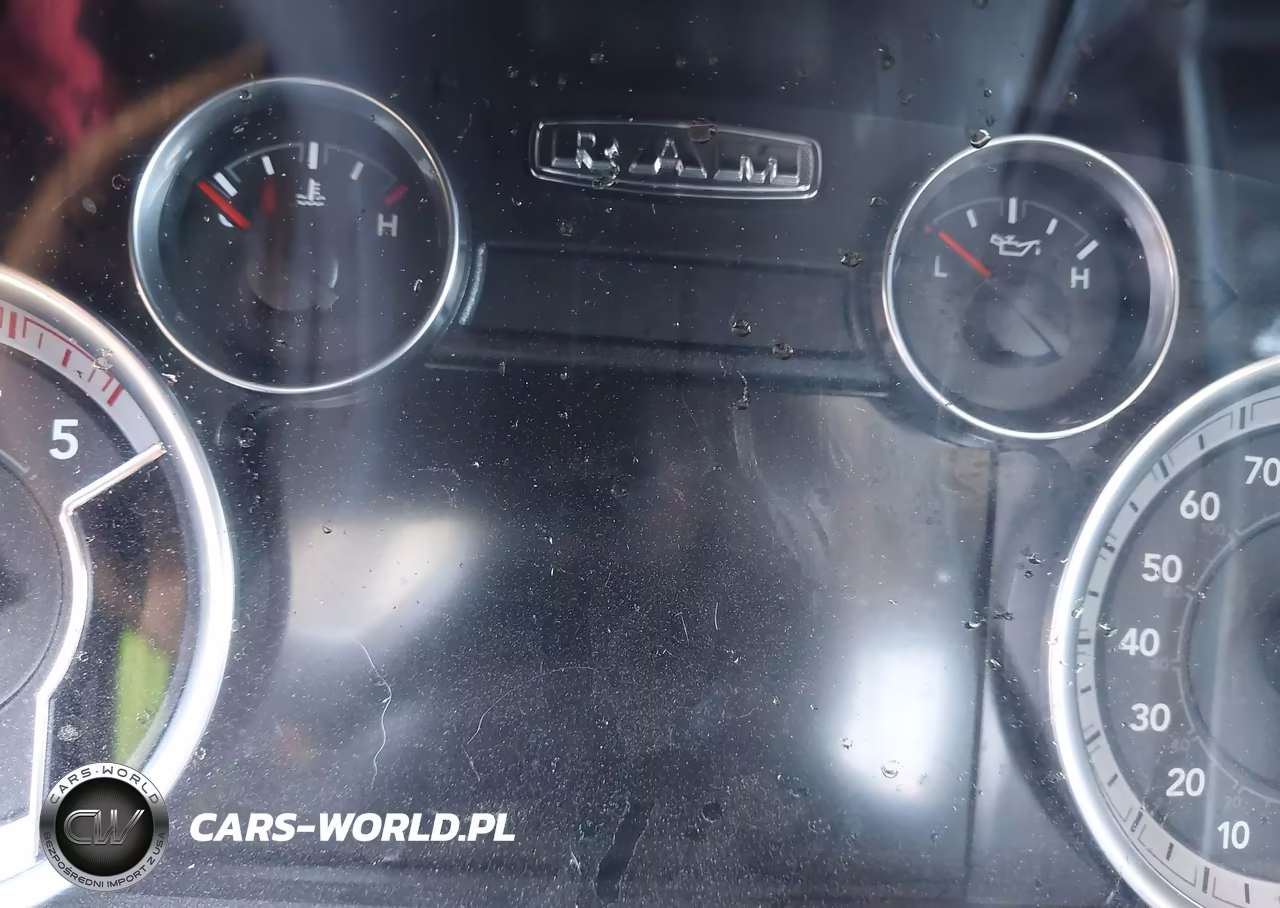2014 Ram 2500 Laramie VIN:3C6UR5FL2EG283792 - 14