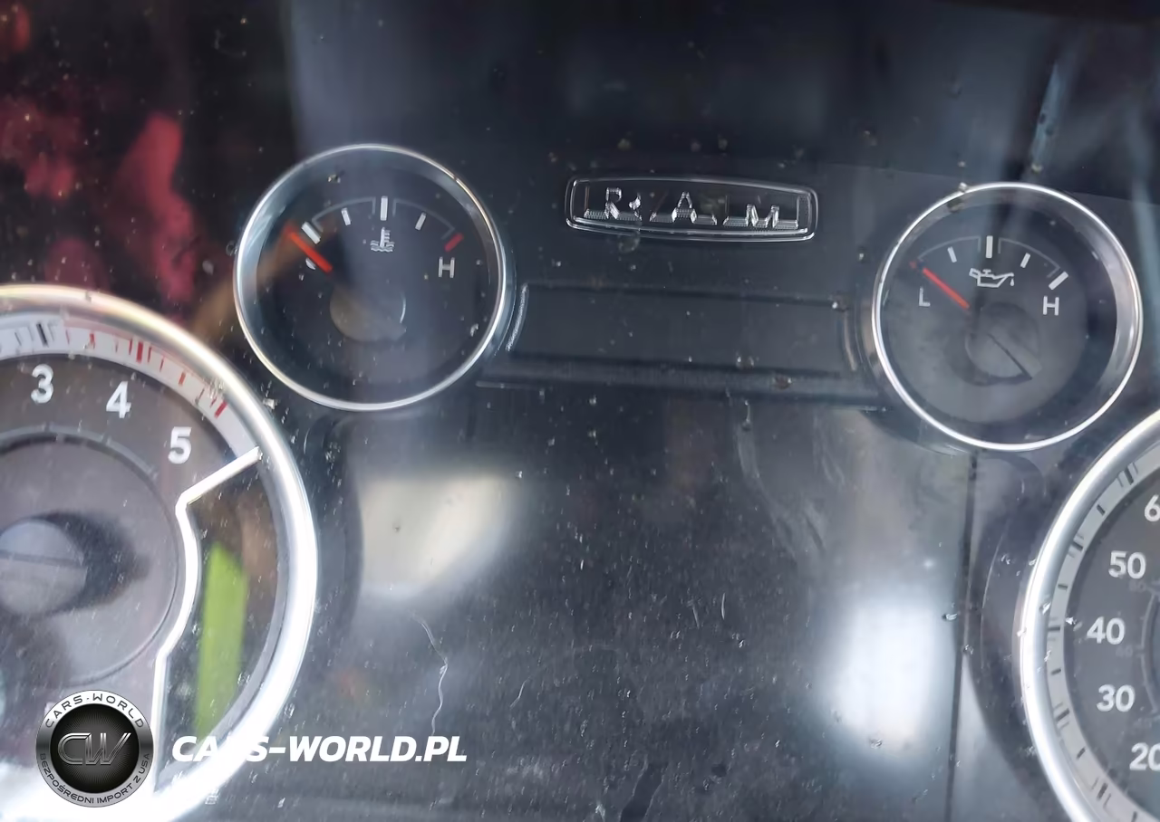 2014 Ram 2500 Laramie VIN:3C6UR5FL2EG283792 - 7