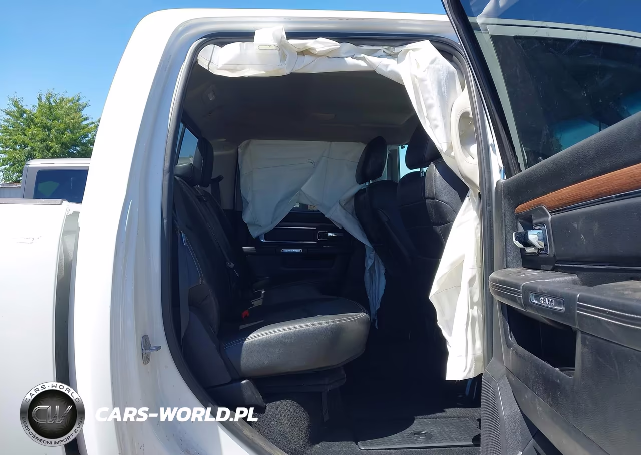 2014 Ram 2500 Laramie VIN:3C6UR5FL2EG283792 - 8