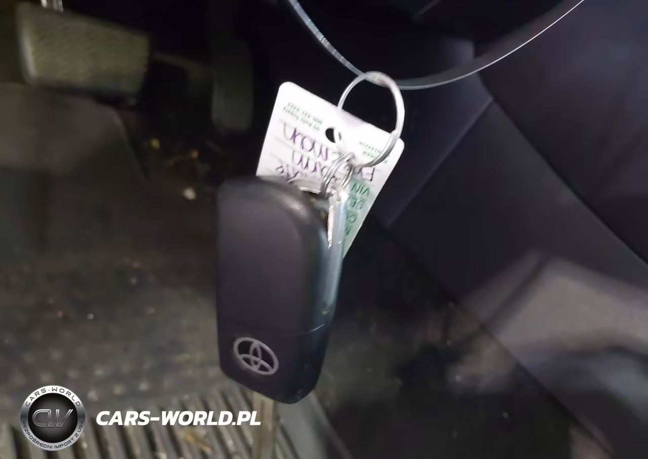 2021 Toyota Corolla Le VIN:5YFEPMAE2MP264688 - 11