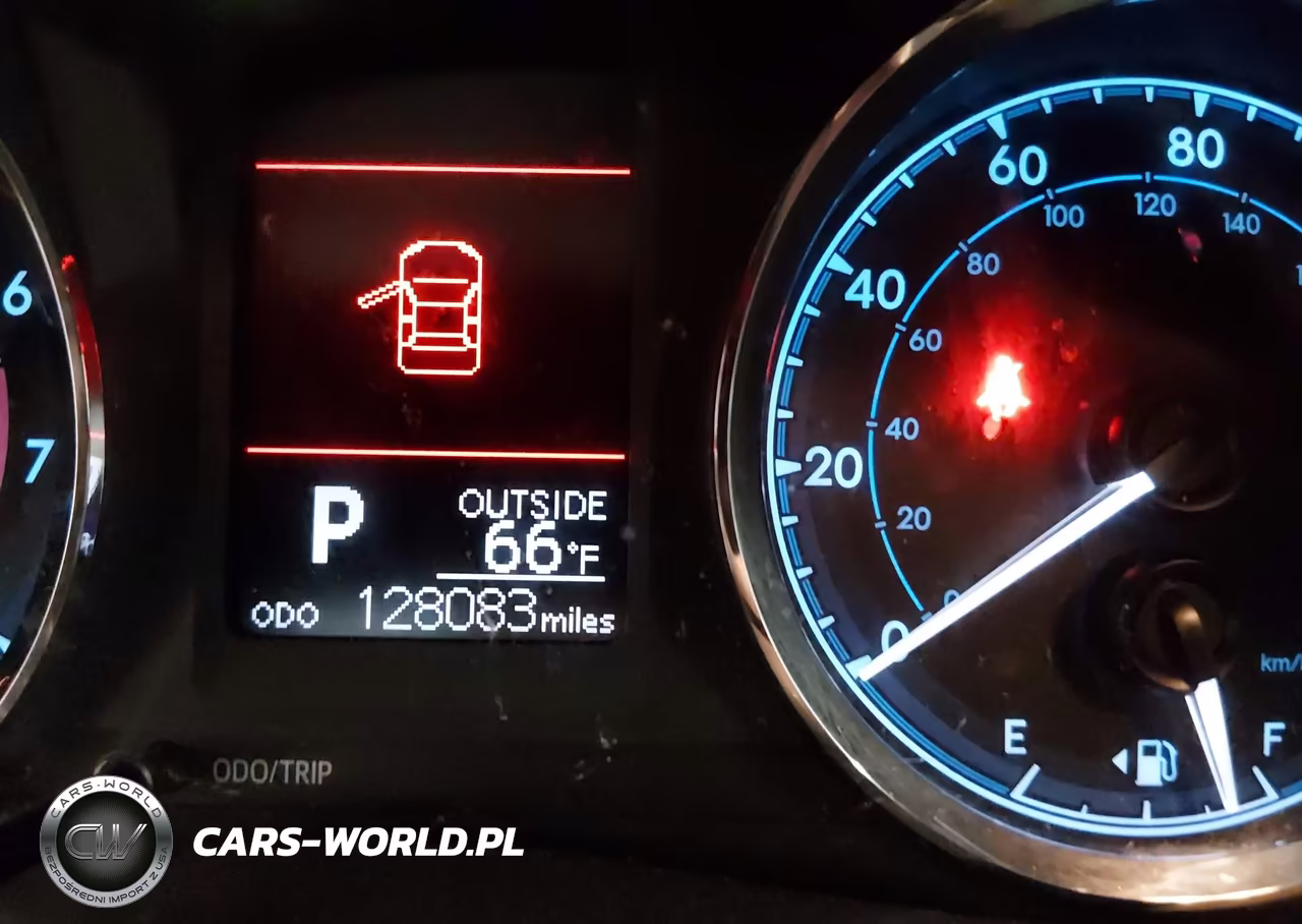 2019 Toyota Corolla Le VIN:2T1BURHEXKC235368 - 16