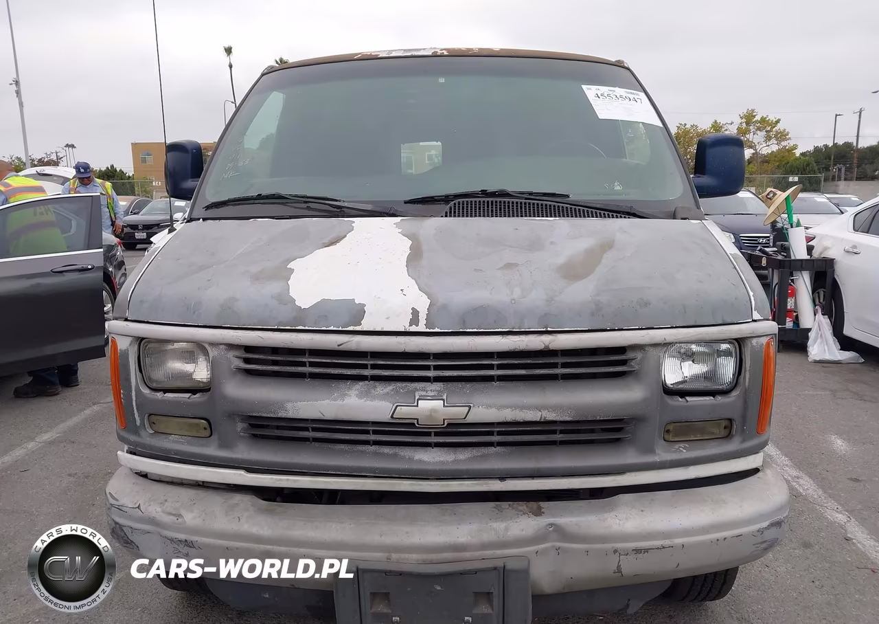 2002 Chevrolet Express Cargo Van VIN:1GCGG29R821173558 - 12