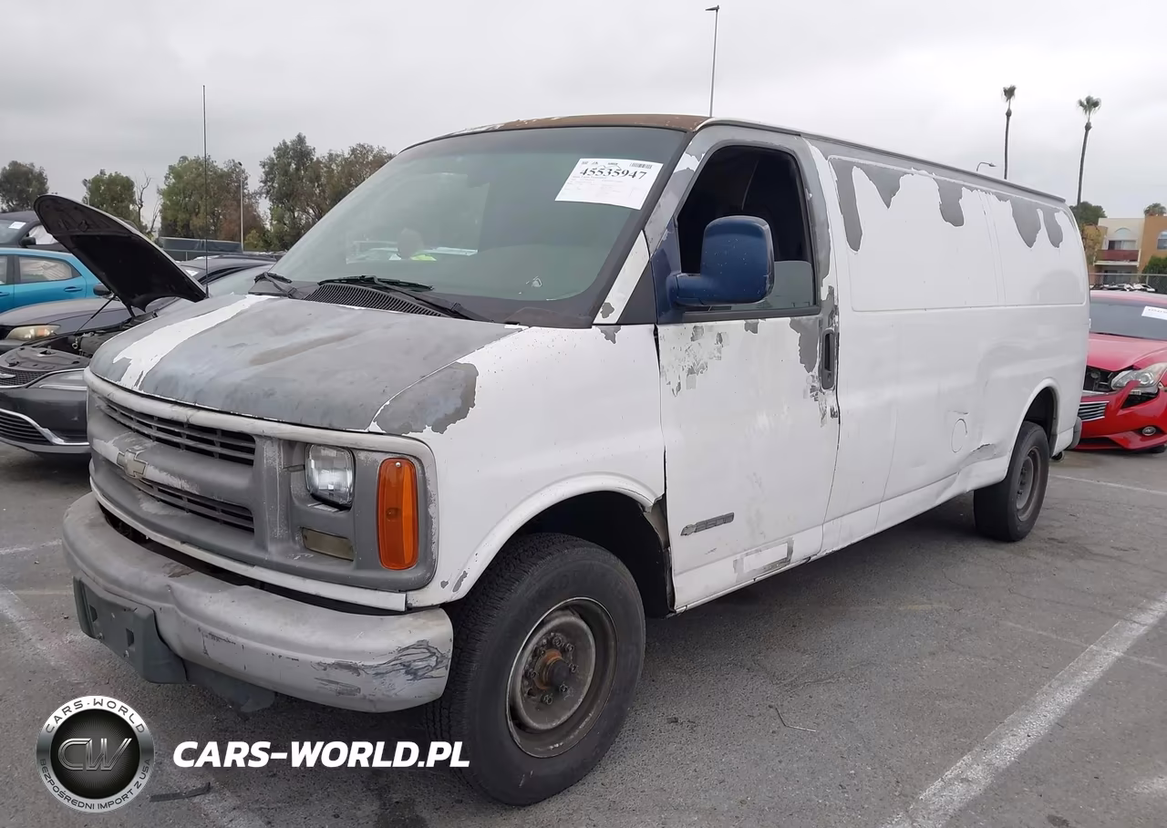 2002 Chevrolet Express Cargo Van VIN:1GCGG29R821173558 - 6
