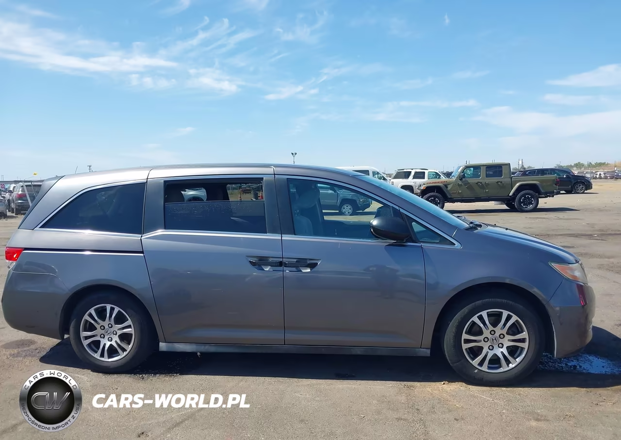 2014 Honda Odyssey Lx VIN:5FNRL5H28EB020068 - 13