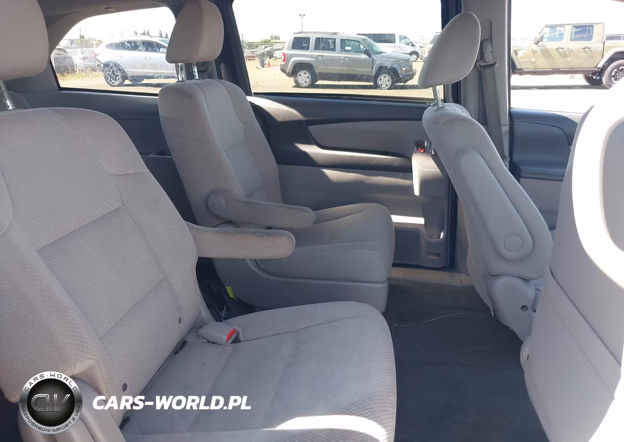 2014 Honda Odyssey Lx VIN:5FNRL5H28EB020068 - 8