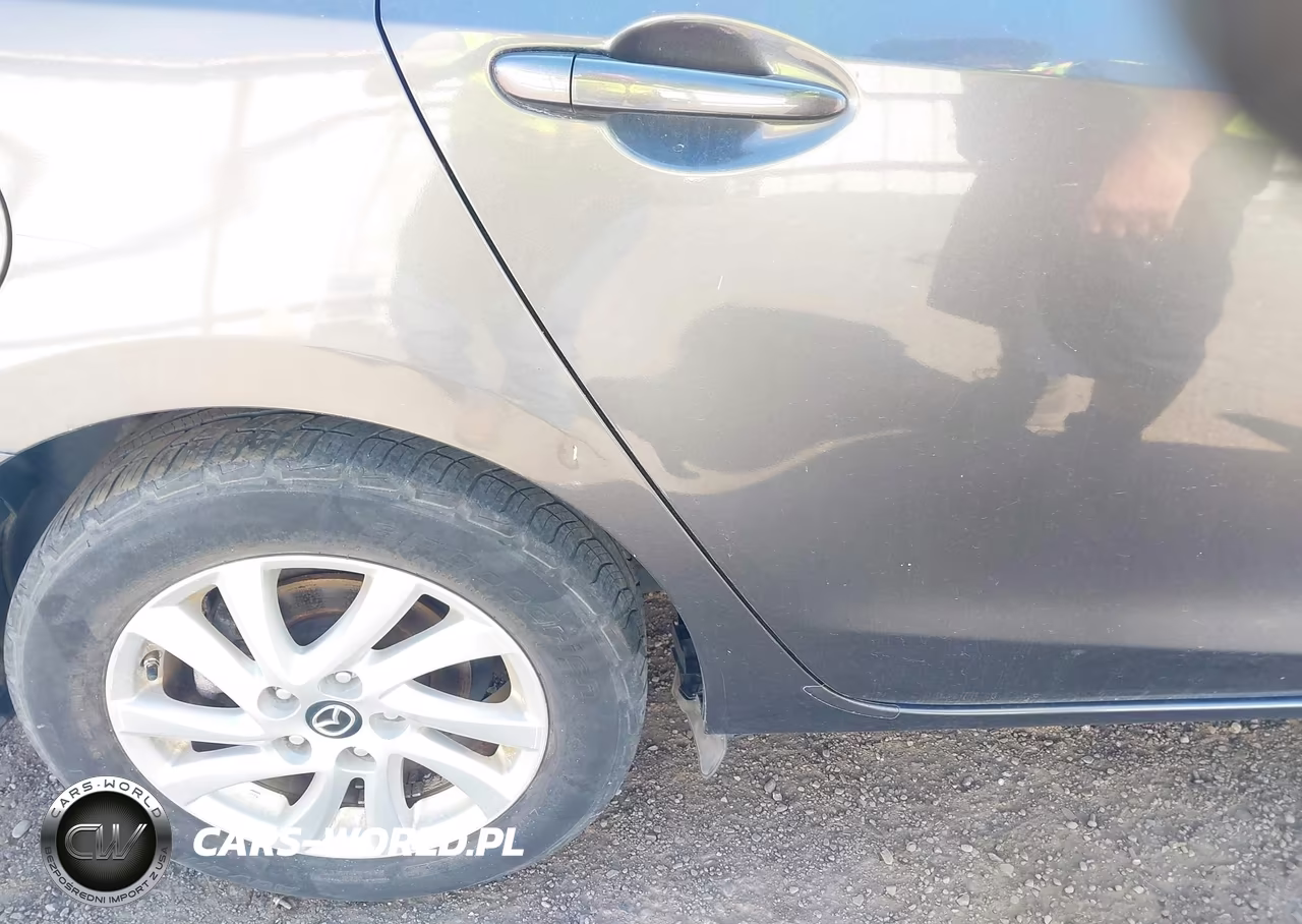 2013 Mazda Mazda3 I Touring VIN:JM1BL1V75D1789595 - 6