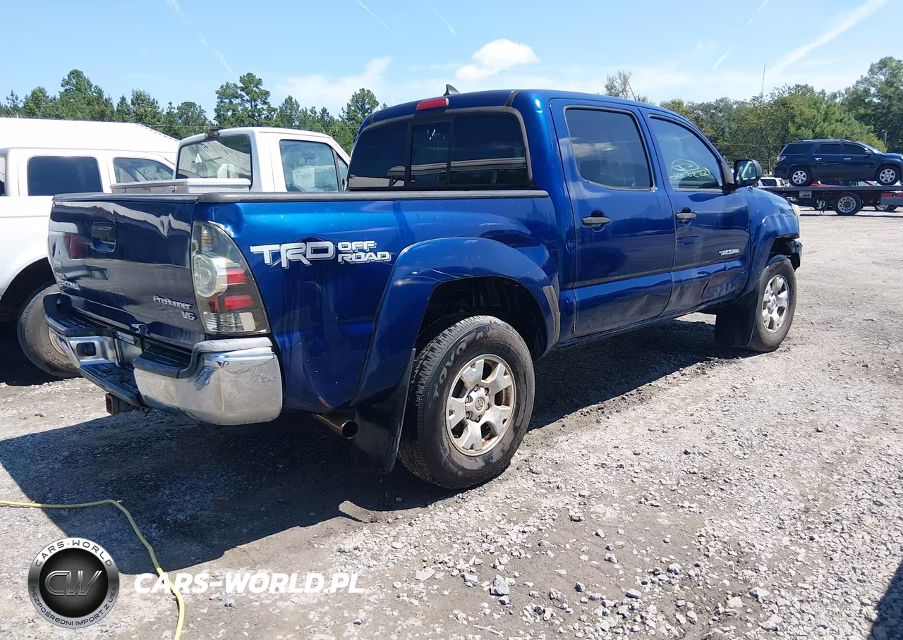2015 Toyota Tacoma Prerunner V6 VIN:5TFJU4GN1FX077154 - 4