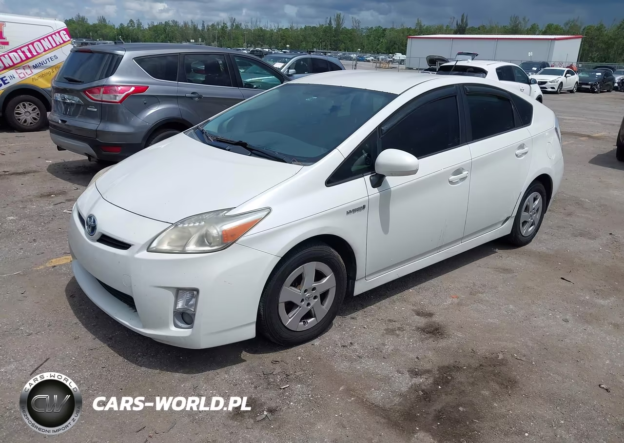 2011 Toyota Prius Two VIN:JTDKN3DU0B0274049 - 2