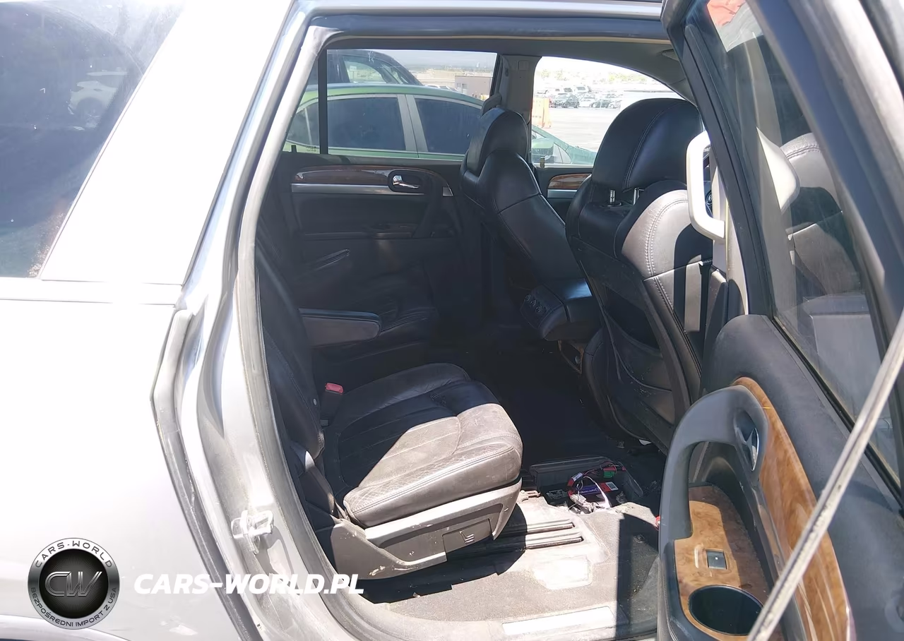2008 Buick Enclave Cxl VIN:5GAER23738J108930 - 8