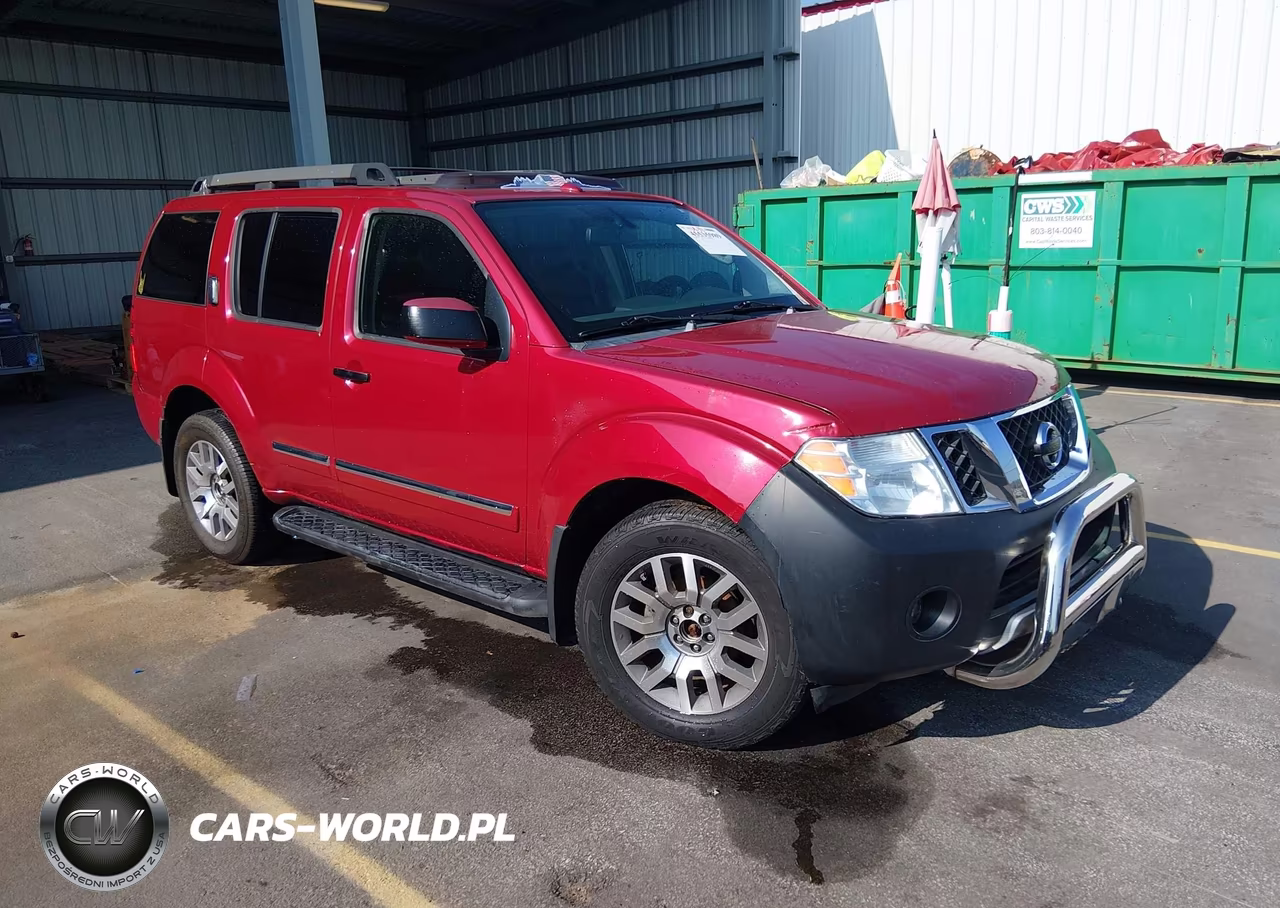 2010 Nissan Pathfinder Le