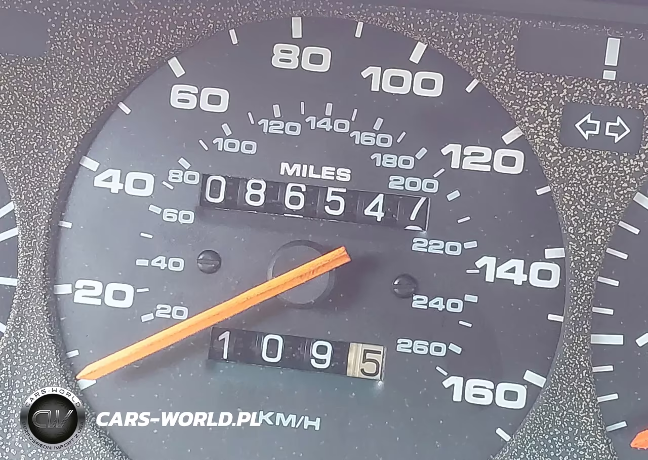 1987 Porsche 944 VIN:WP0AB0947HN470996 - 15