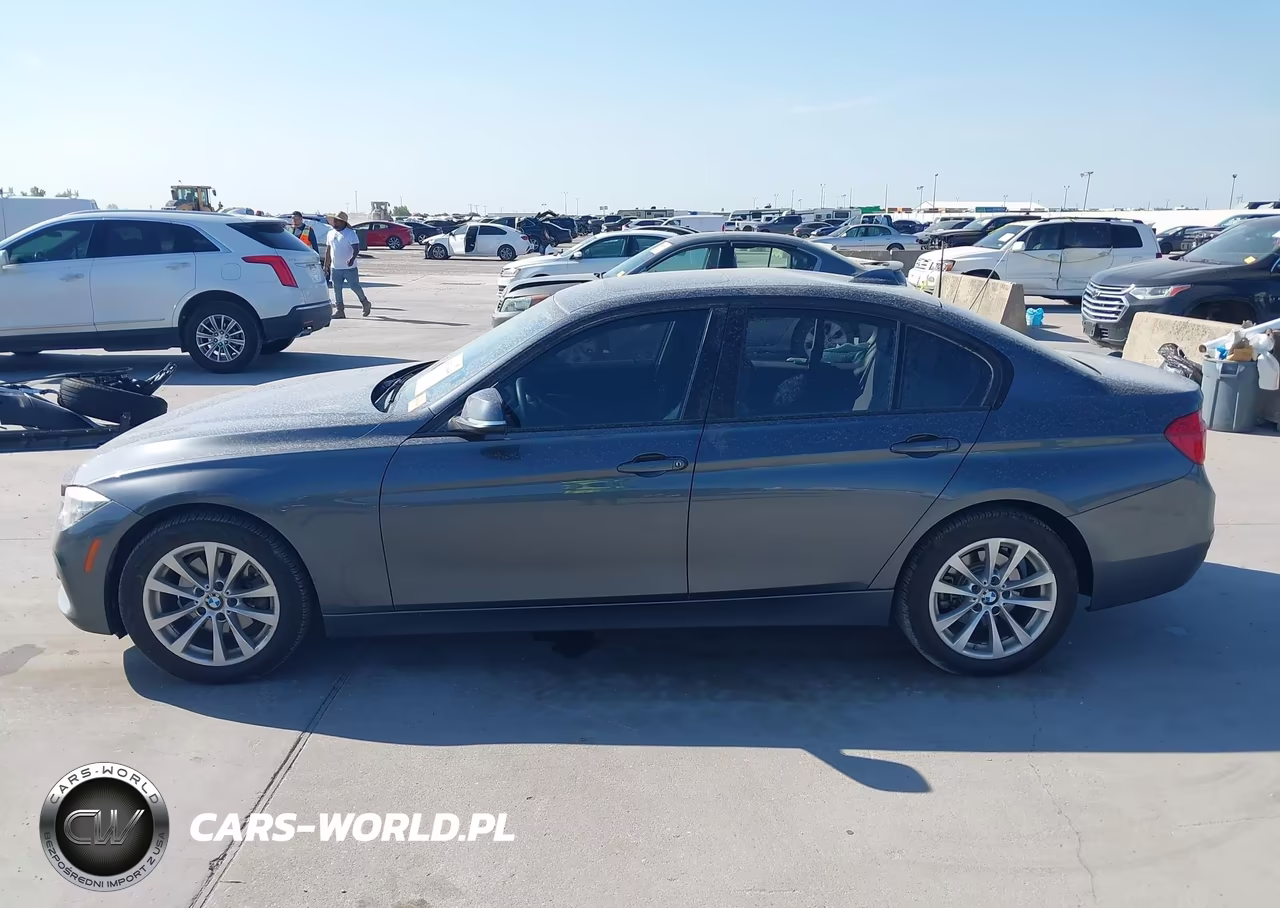 2017 BMW 320I VIN:WBA8E1G55HNU15192 - 14