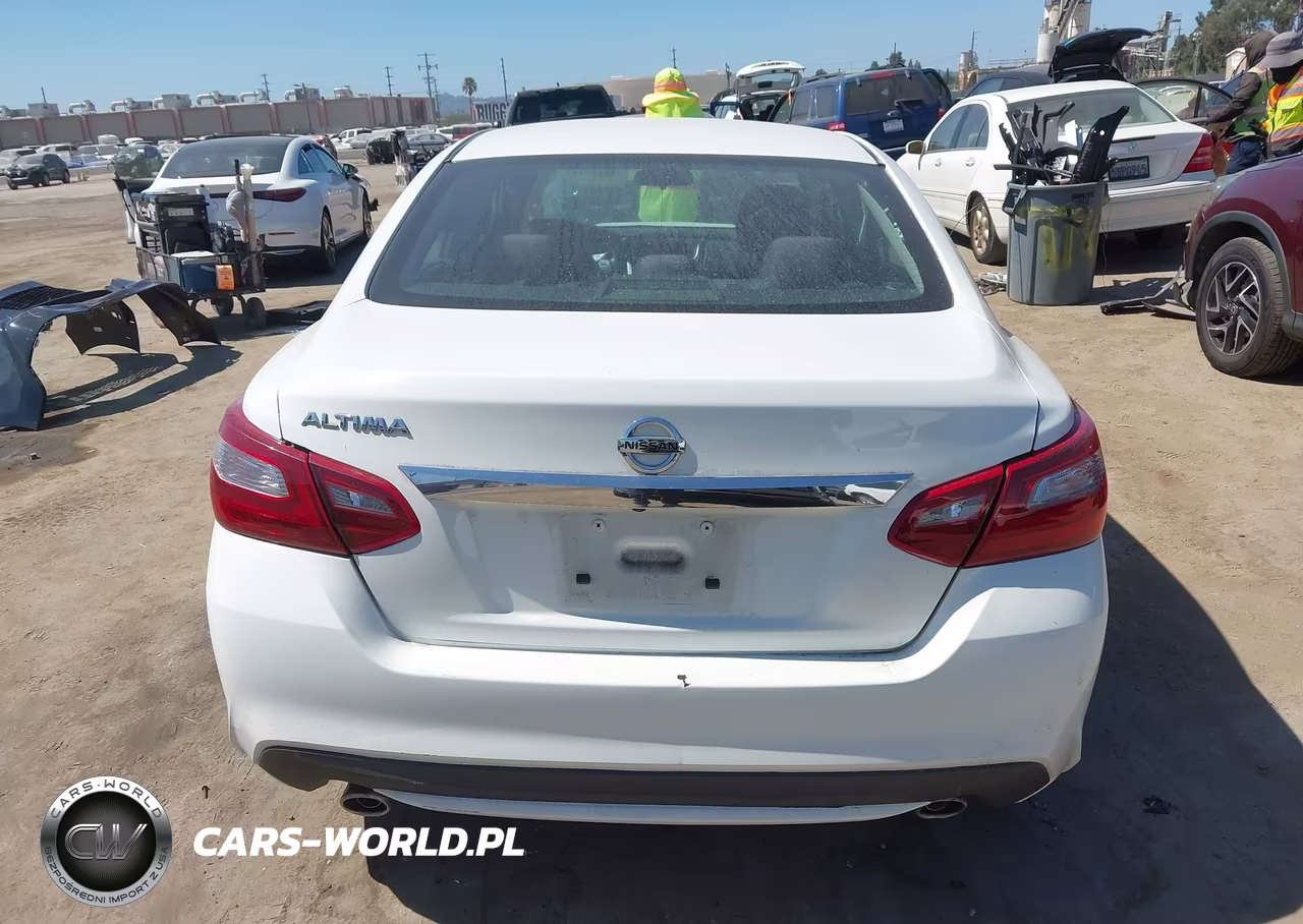 2018 Nissan Altima 2.5 S VIN:1N4AL3AP0JC299990 - 15