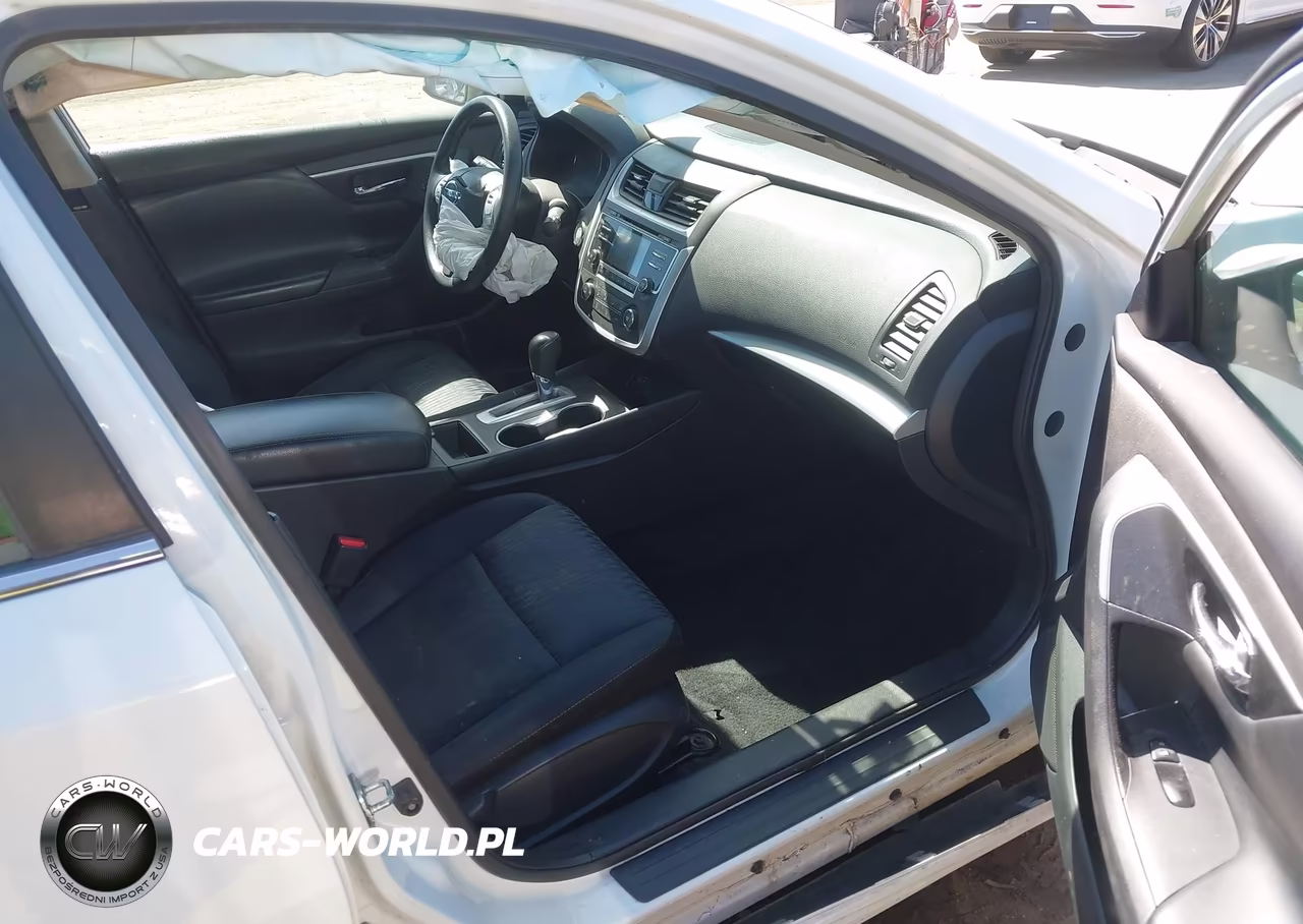 2018 Nissan Altima 2.5 S VIN:1N4AL3AP0JC299990 - 5