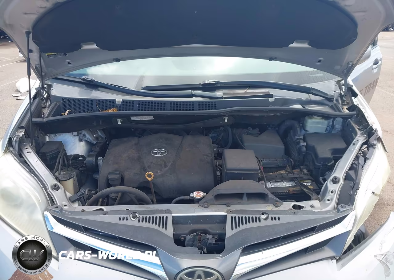 2018 Toyota Sienna Xle 8 Passenger VIN:5TDYZ3DC4JS934966 - 10