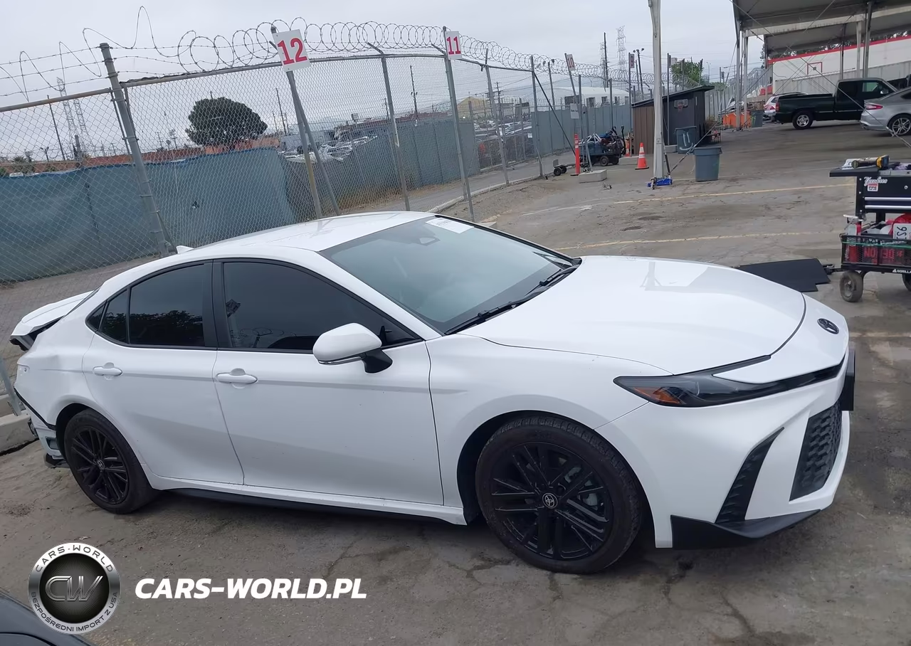 2025 Toyota Camry Se VIN:4T1DAACK8SU146686 - 14