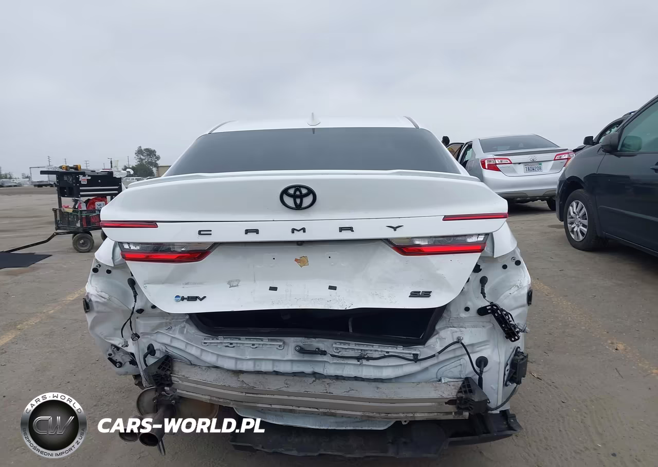 2025 Toyota Camry Se VIN:4T1DAACK8SU146686 - 17