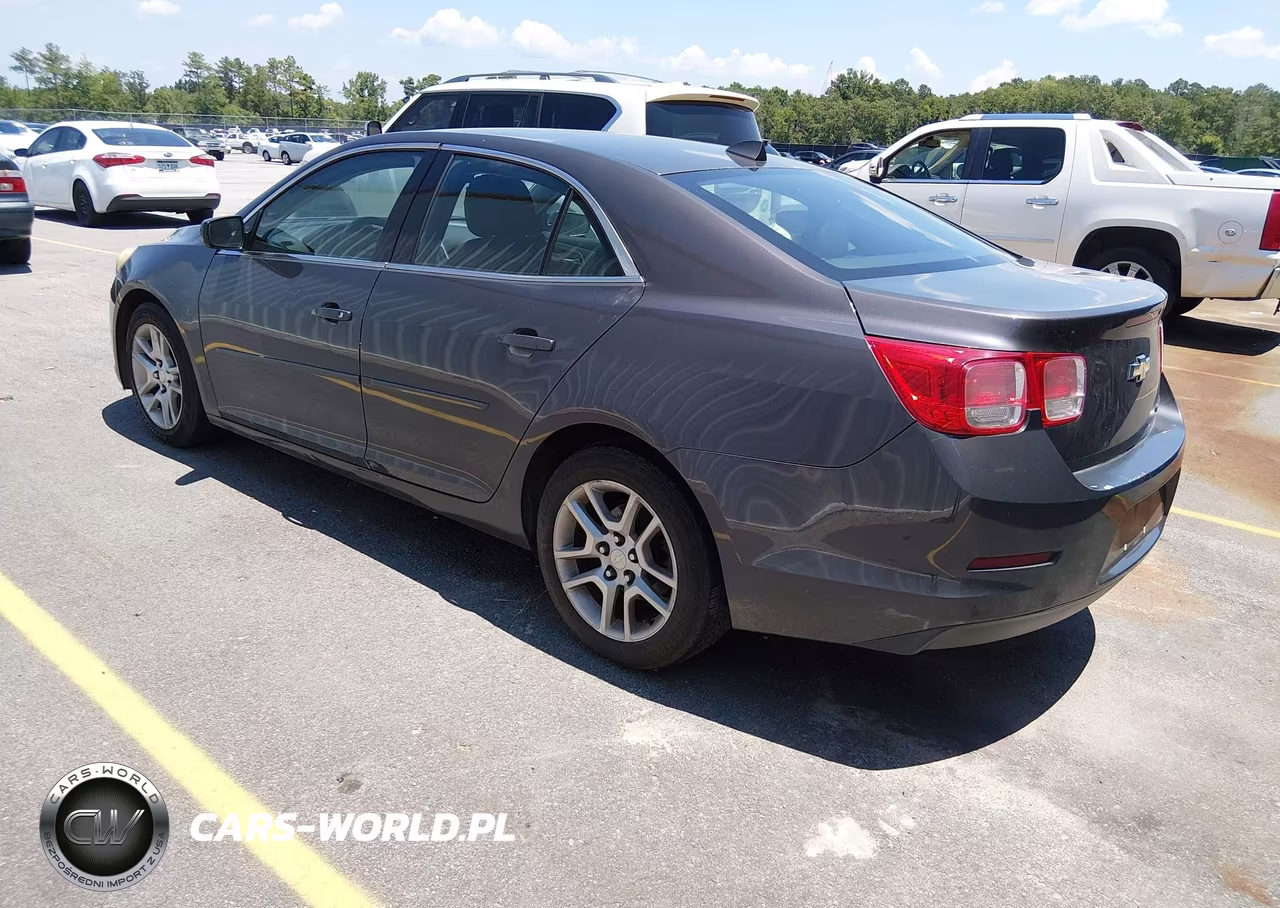 2013 Chevrolet Malibu 1Lt VIN:1G11C5SA2DF133269 - 3