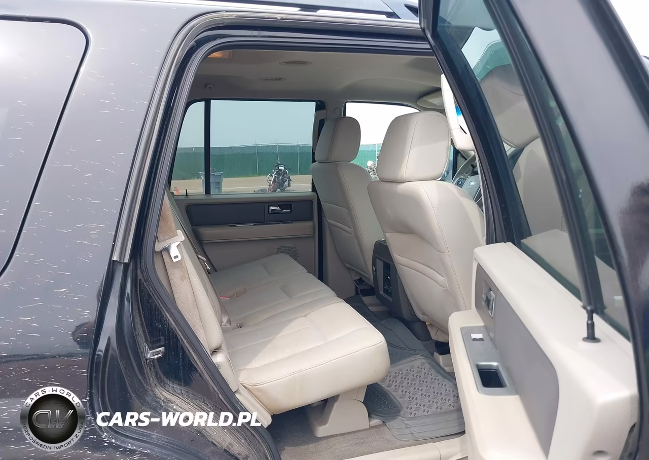 2007 Ford Expedition Xlt VIN:1FMFU16557LA16125 - 8