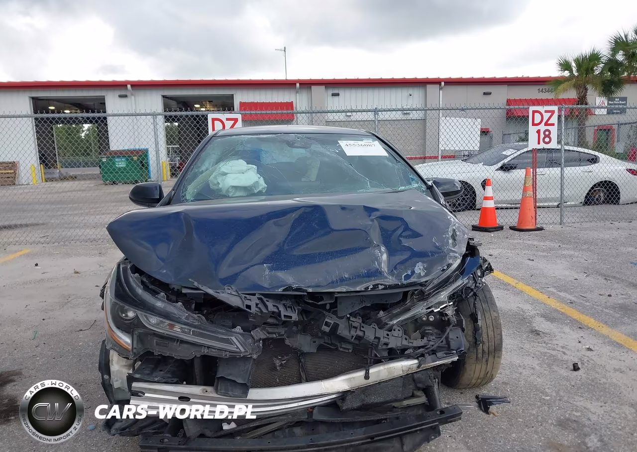 2021 Toyota Corolla Le VIN:5YFEPMAE3MP157259 - 12
