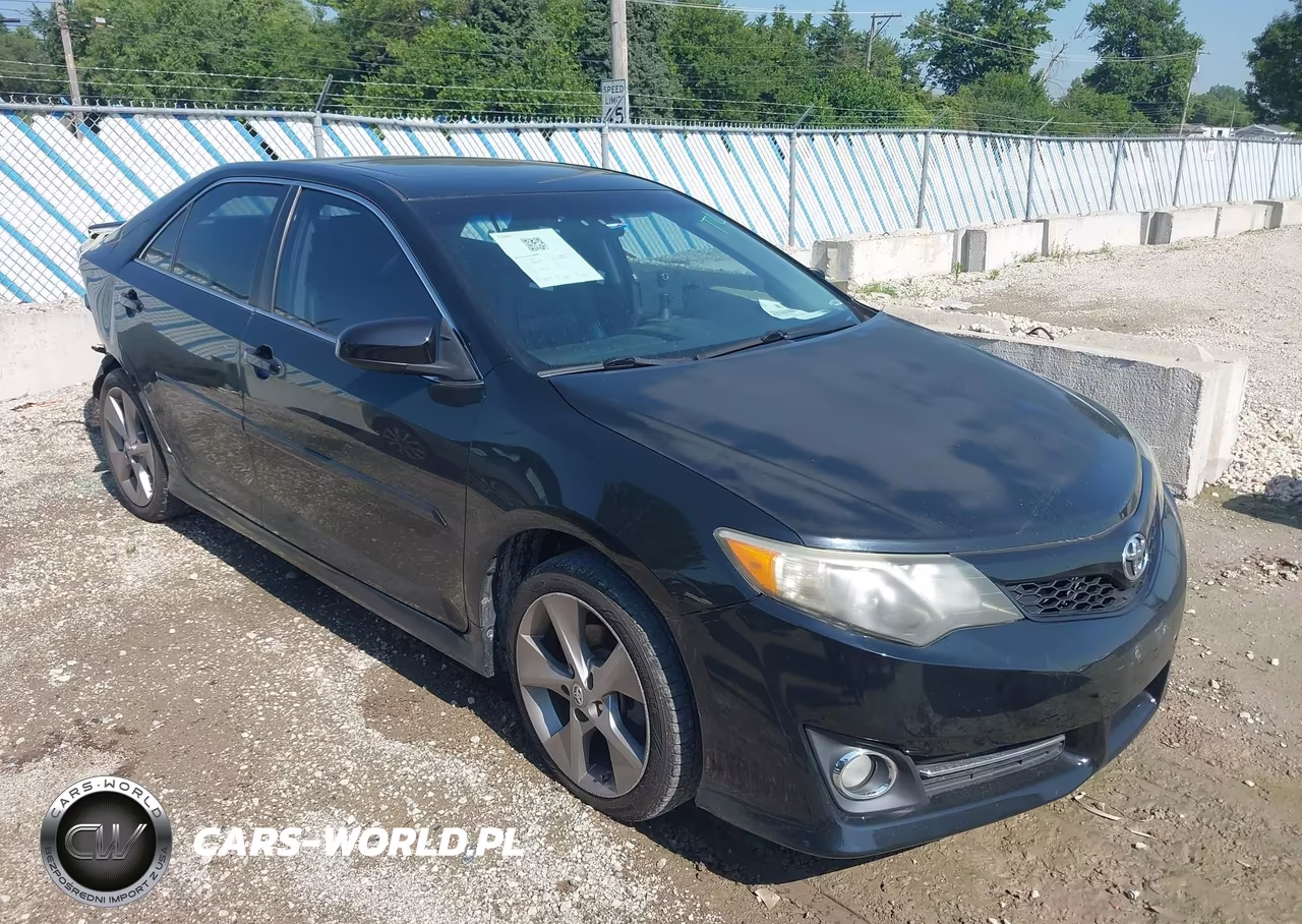 2014 Toyota Camry Se Sport
