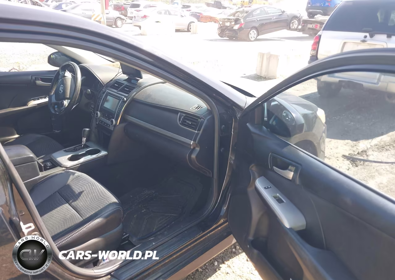 2014 Toyota Camry Se Sport VIN:4T1BF1FK3EU316123 - 5