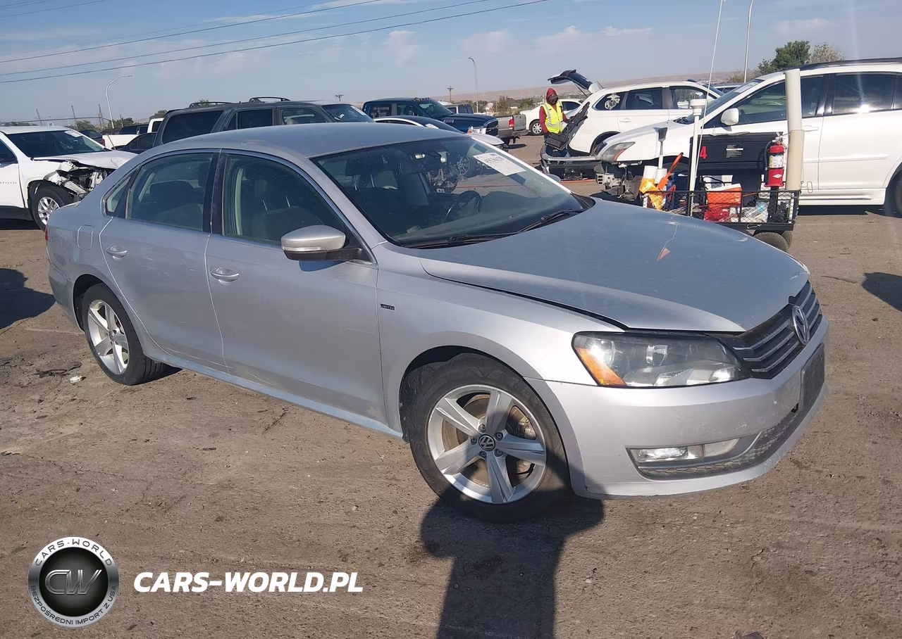 2015 Volkswagen Passat 1.8T Limited Edition – zdjęcie 1 z 11