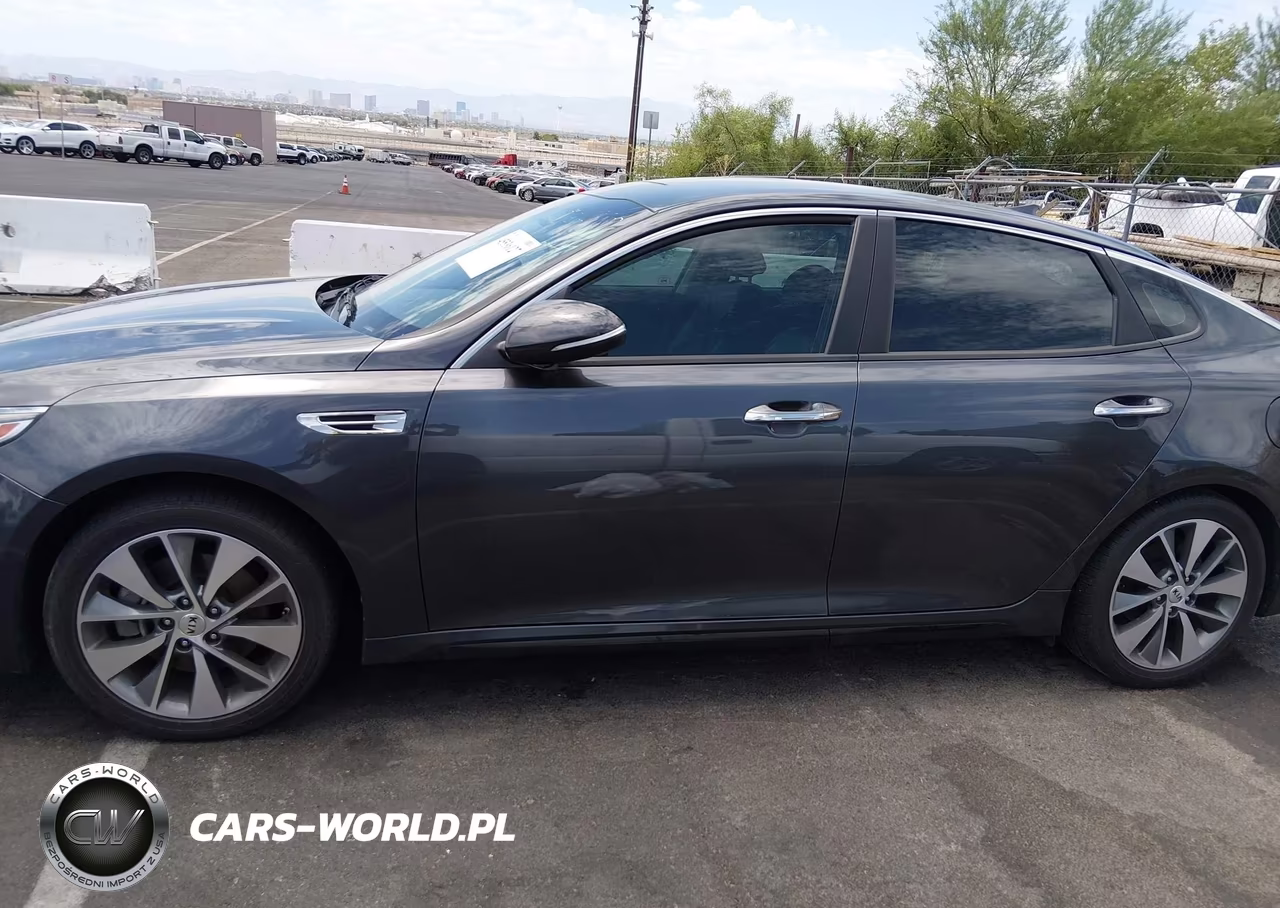 2018 Kia Optima S VIN:5XXGT4L32JG254960 - 14