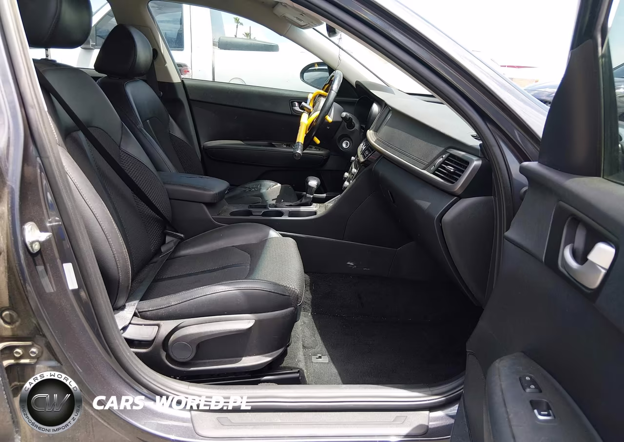2018 Kia Optima S VIN:5XXGT4L32JG254960 - 5