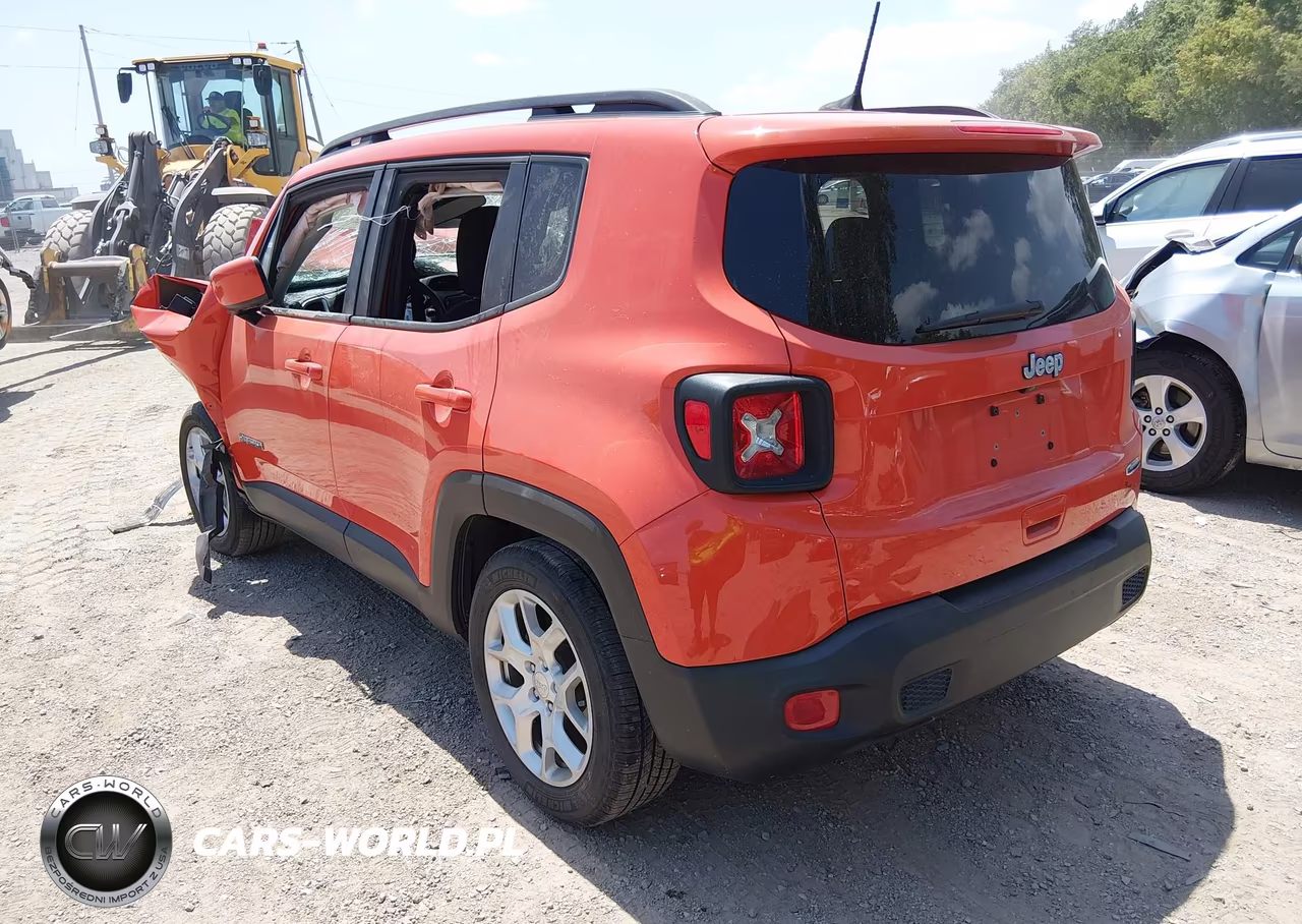 2018 Jeep Renegade Latitude Fwd VIN:ZACCJABB3JPH10584 - 3