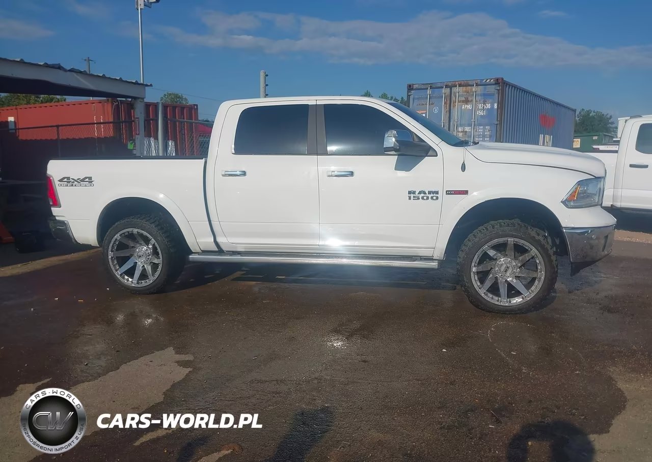 2018 Ram 1500 Laramie 4X4 5'7 Box VIN:1C6RR7NM0JS356785 - 13