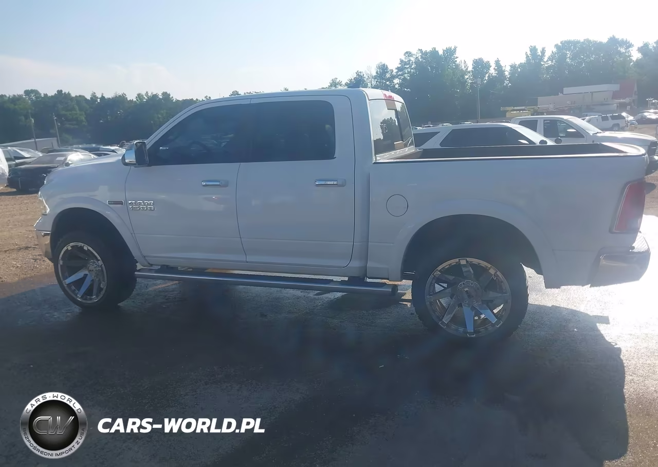 2018 Ram 1500 Laramie 4X4 5'7 Box VIN:1C6RR7NM0JS356785 - 14