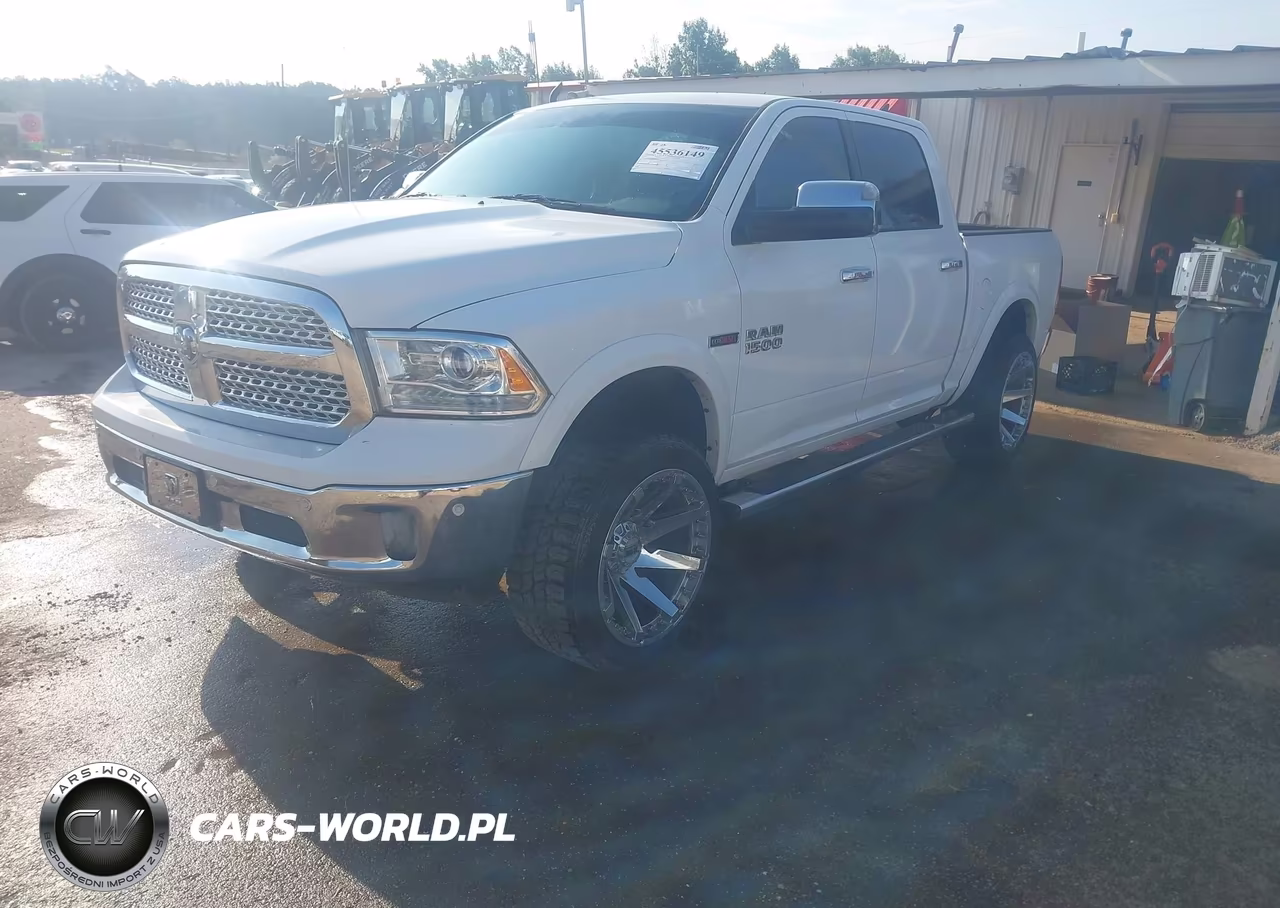 2018 Ram 1500 Laramie 4X4 5'7 Box VIN:1C6RR7NM0JS356785 - 2