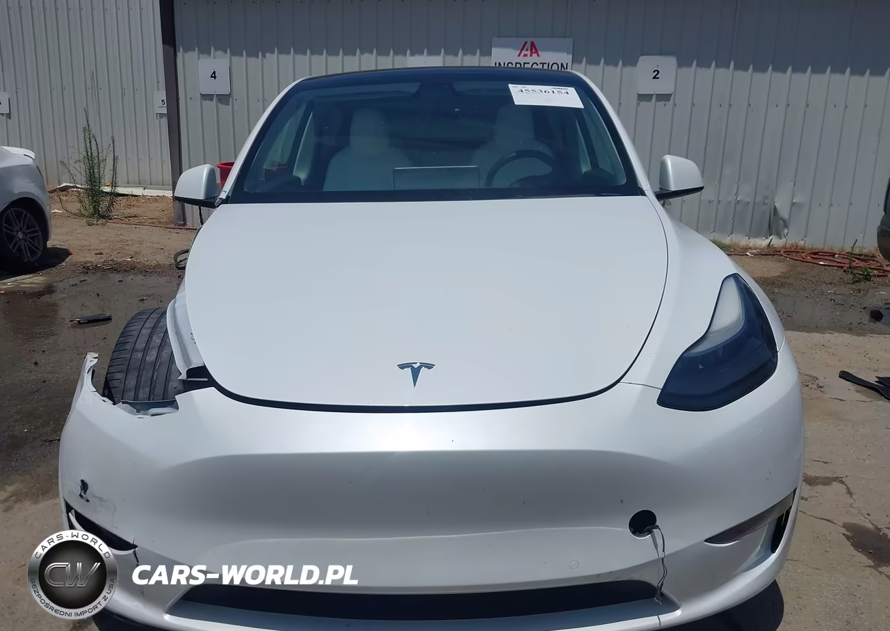 2022 Tesla Model Y Performance Dual Motor All-Wheel Drive VIN:7SAYGDEF4NF490019 - 11
