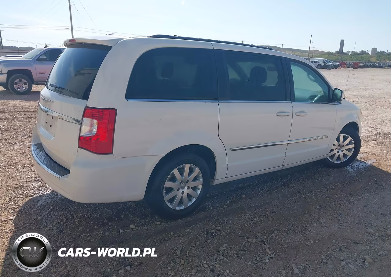 2013 Chrysler Town & Country Touring VIN:2C4RC1BG3DR604748 - 4